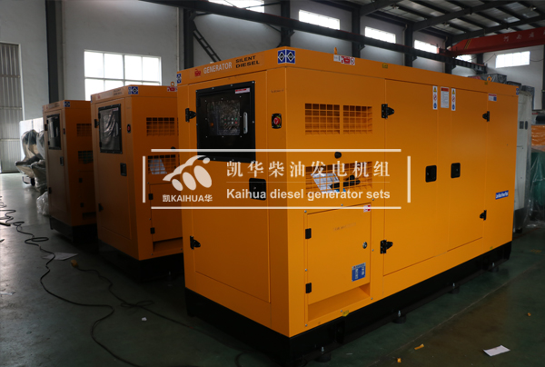 出口（kǒu）南非的三台100KW靜音發電（diàn）機組成功出（chū）廠